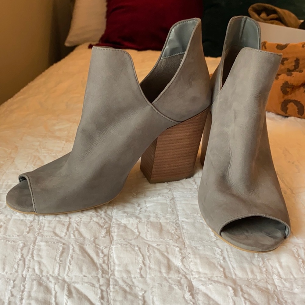 Steve Madden - Nello Open toed bootie